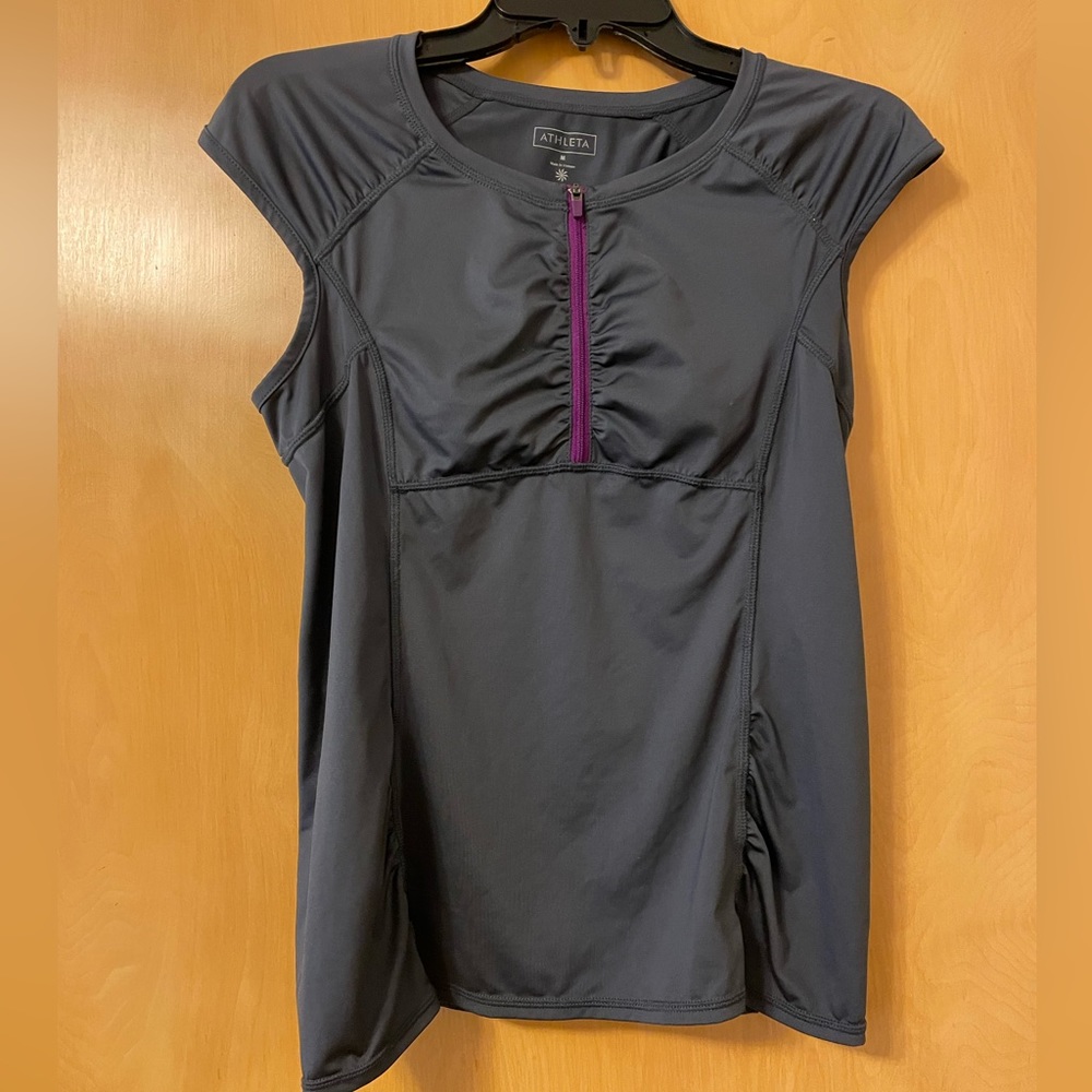 Athleta sun shirt. Spf 50. Perfect condition!